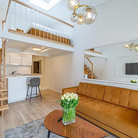 Modern Loft Apartment W/Free Parking No.3 Marijampole Luaran gambar