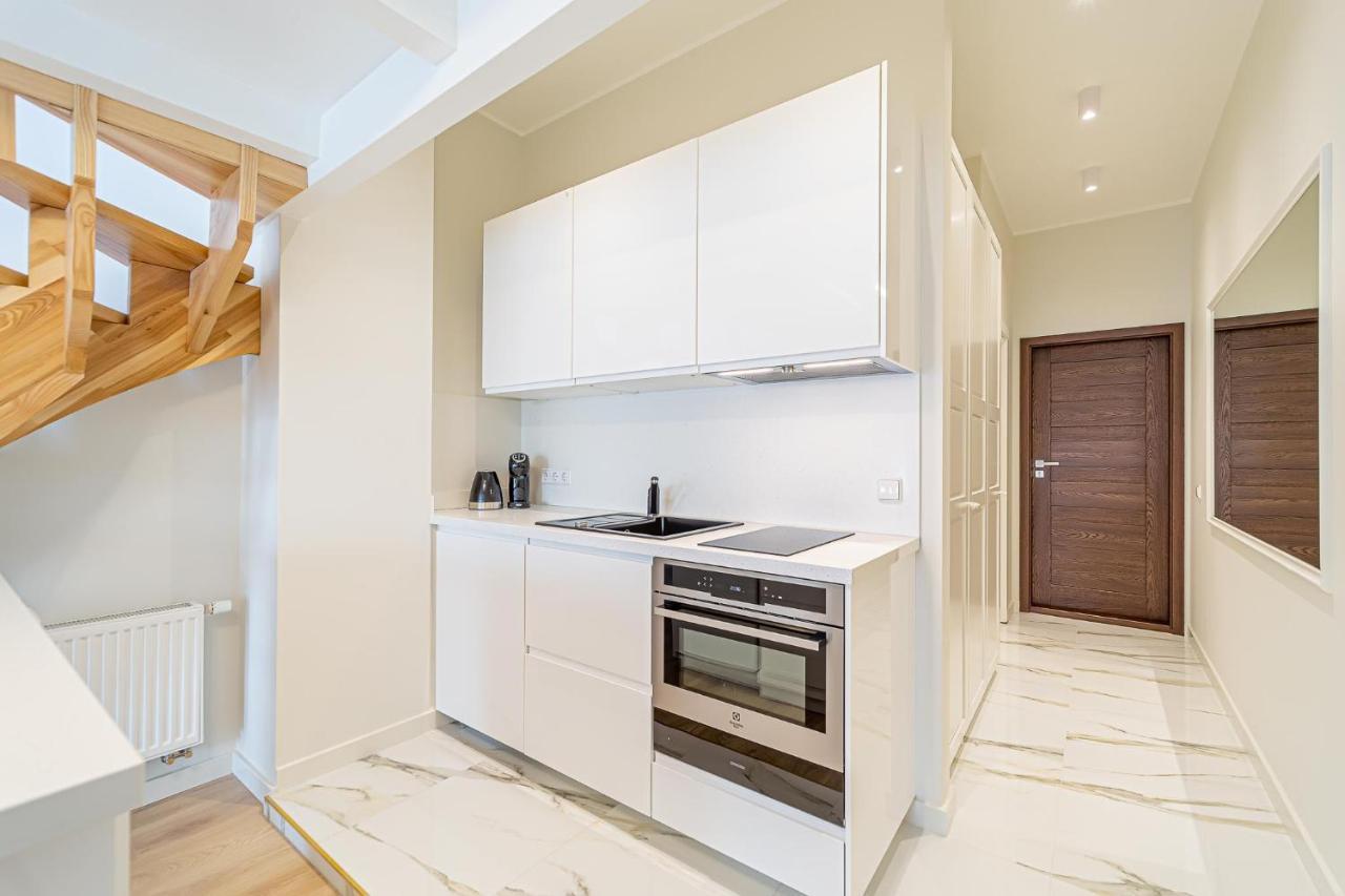Modern Loft Apartment W/Free Parking No.3 Marijampole Luaran gambar